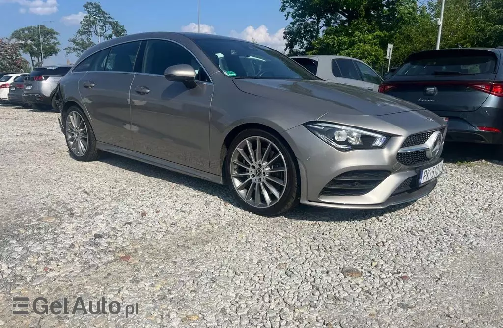 MERCEDES-BENZ CLA 