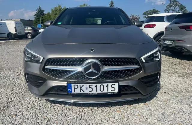 MERCEDES-BENZ CLA 
