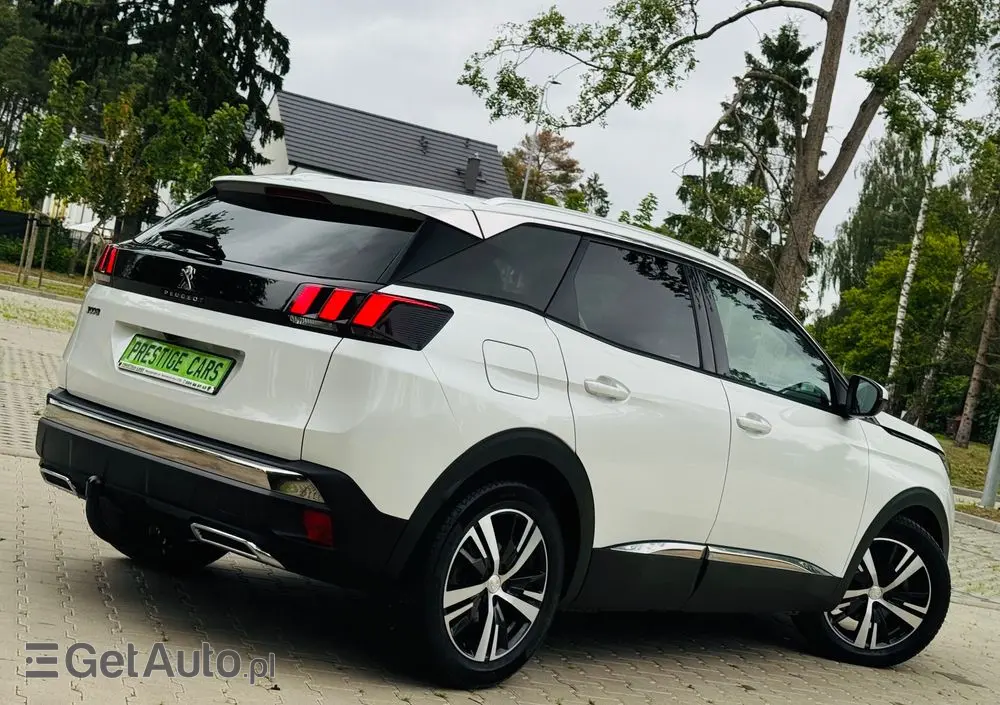 PEUGEOT 3008 BlueHDi 130 Stop & Start Allure Pack