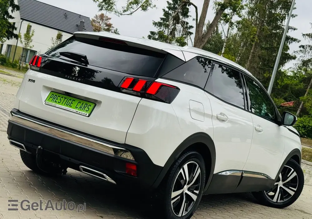 PEUGEOT 3008 BlueHDi 130 Stop & Start Allure Pack