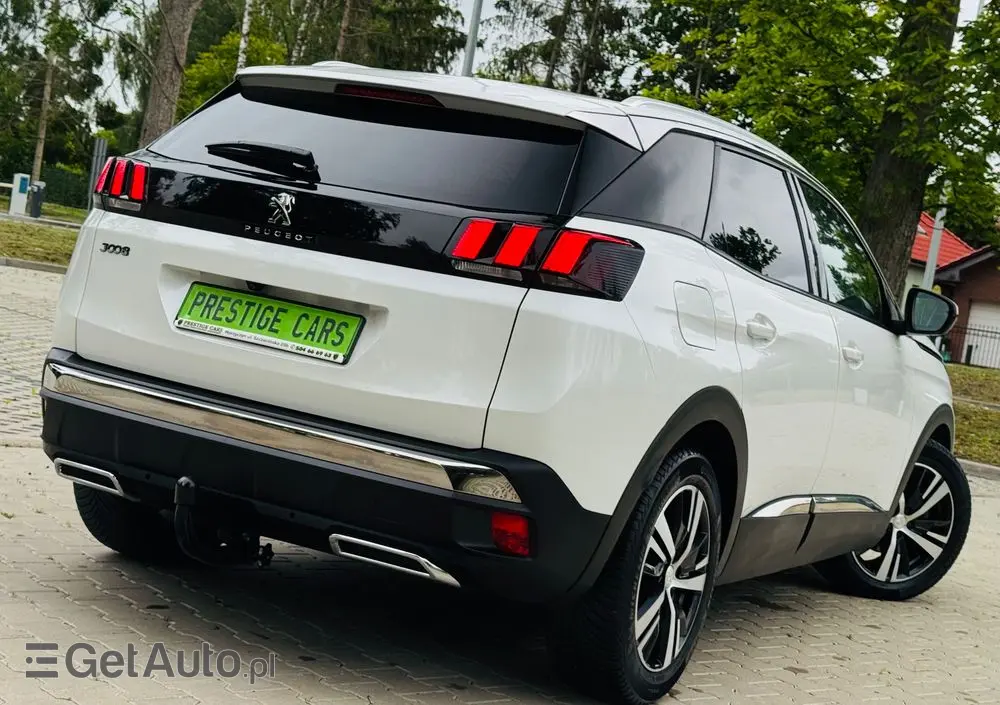 PEUGEOT 3008 BlueHDi 130 Stop & Start Allure Pack