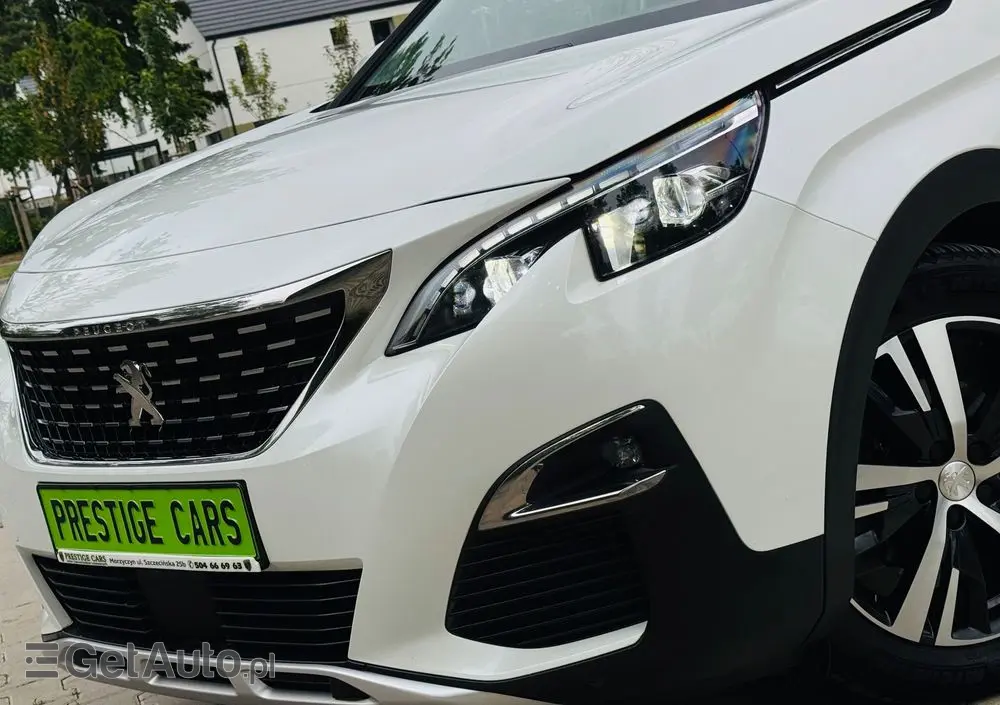 PEUGEOT 3008 BlueHDi 130 Stop & Start Allure Pack