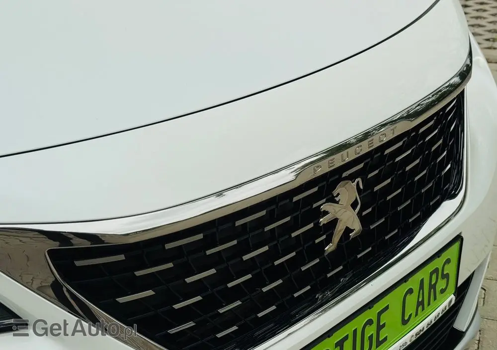 PEUGEOT 3008 BlueHDi 130 Stop & Start Allure Pack