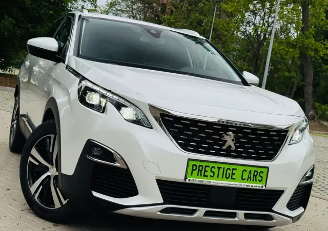 PEUGEOT 3008 BlueHDi 130 Stop & Start Allure Pack