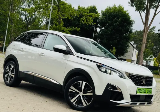 PEUGEOT 3008 BlueHDi 130 Stop & Start Allure Pack