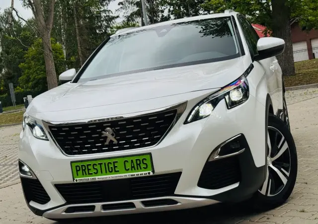 PEUGEOT 3008 BlueHDi 130 Stop & Start Allure Pack