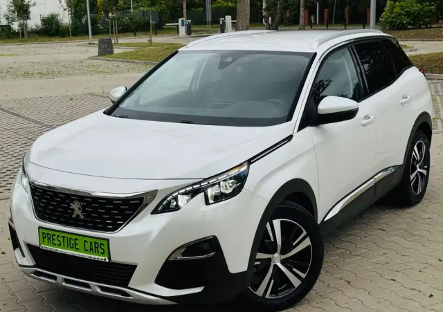 PEUGEOT 3008 BlueHDi 130 Stop & Start Allure Pack