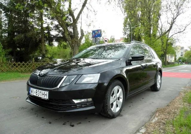 SKODA Octavia 1.4 TSI Ambition
