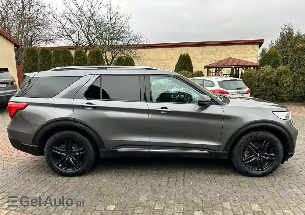 FORD Explorer EcoBoost Plug-in Hybrid PLATINUM