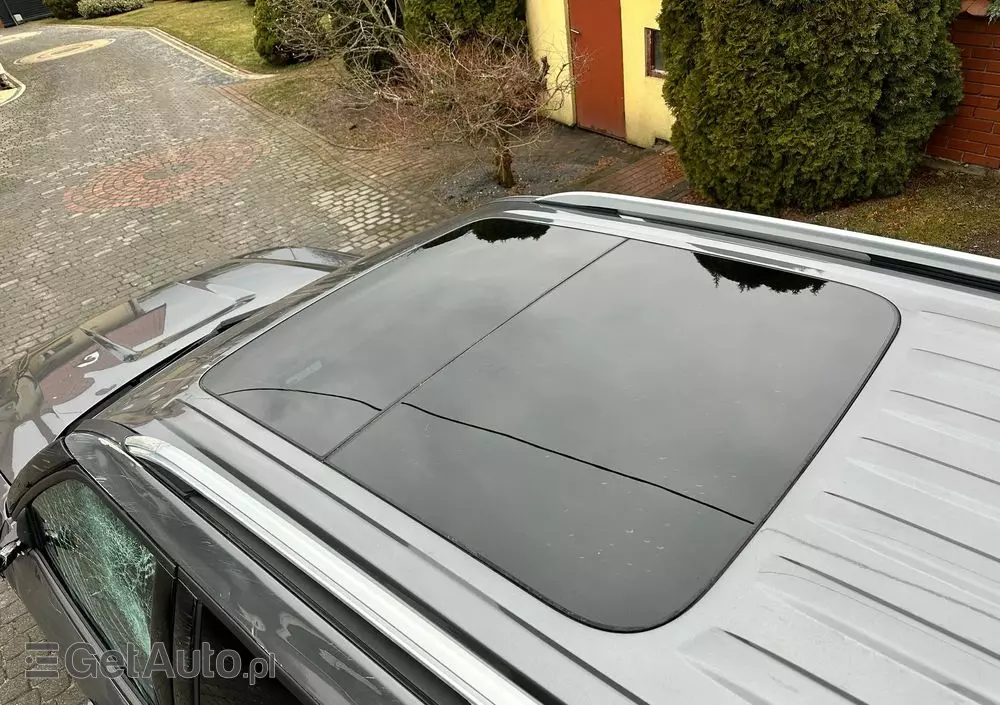 FORD Explorer EcoBoost Plug-in Hybrid PLATINUM