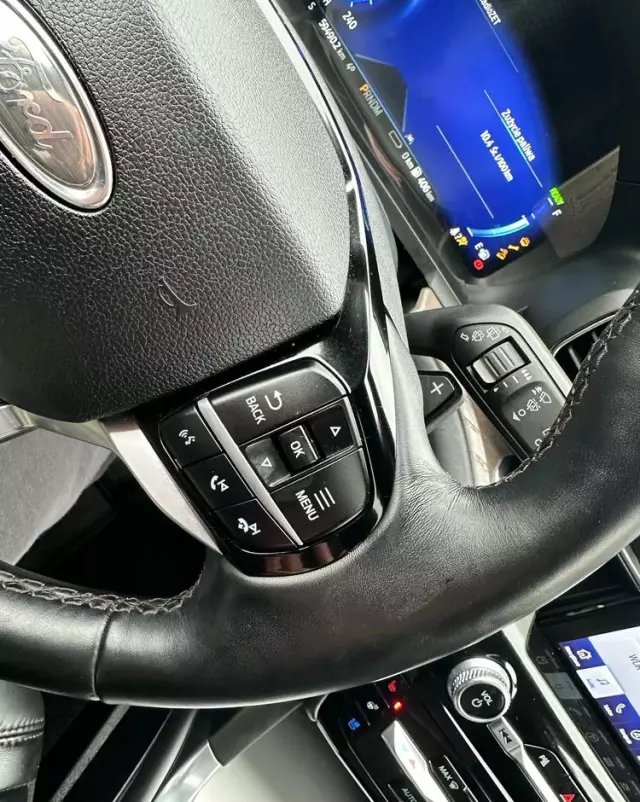 FORD Explorer EcoBoost Plug-in Hybrid PLATINUM