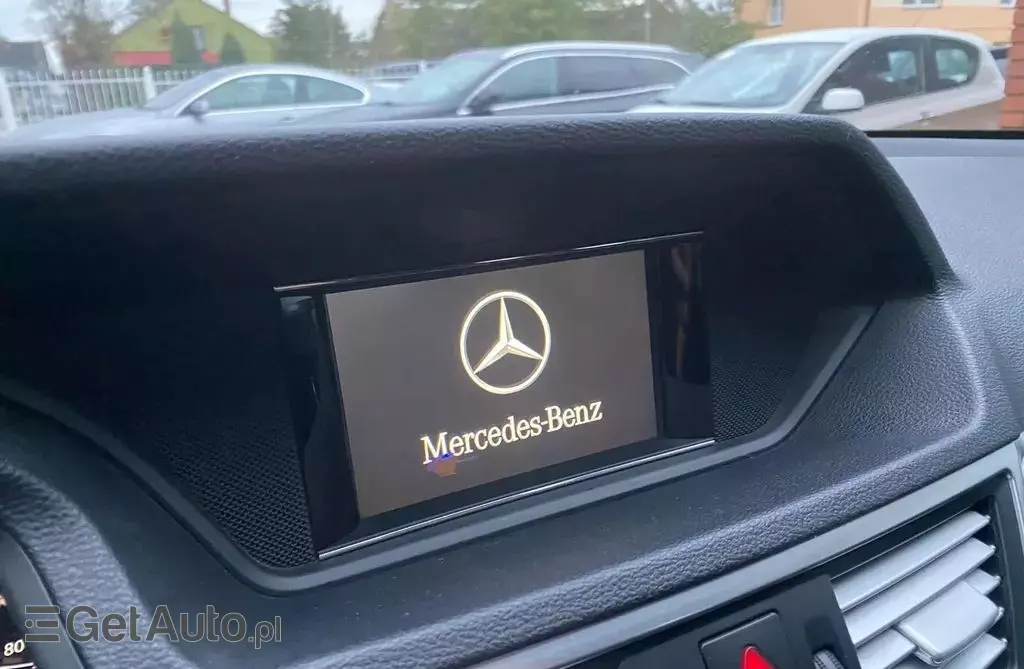 MERCEDES-BENZ Klasa E 