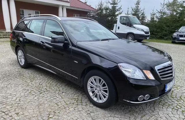 MERCEDES-BENZ Klasa E 