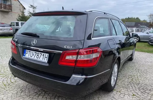 MERCEDES-BENZ Klasa E 