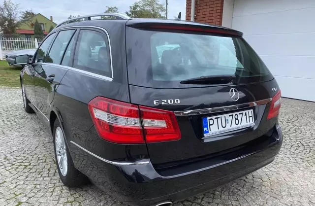 MERCEDES-BENZ Klasa E 