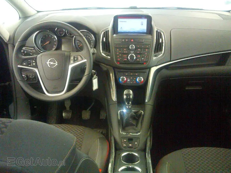 OPEL Zafira 