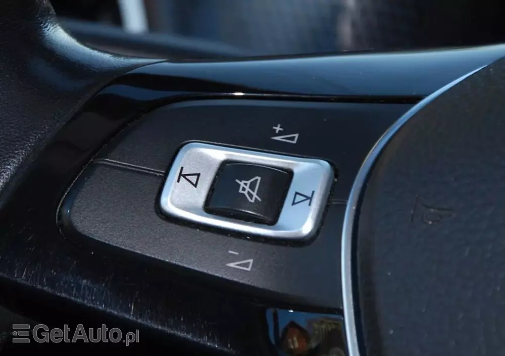 VOLKSWAGEN Up! 1.0 move