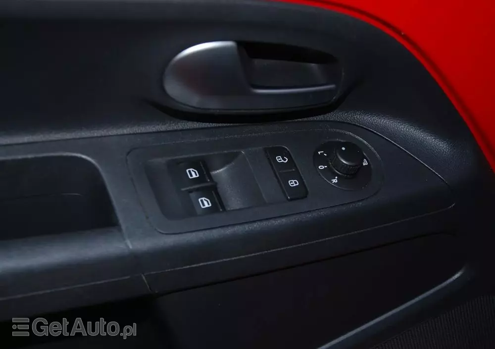 VOLKSWAGEN Up! 1.0 move