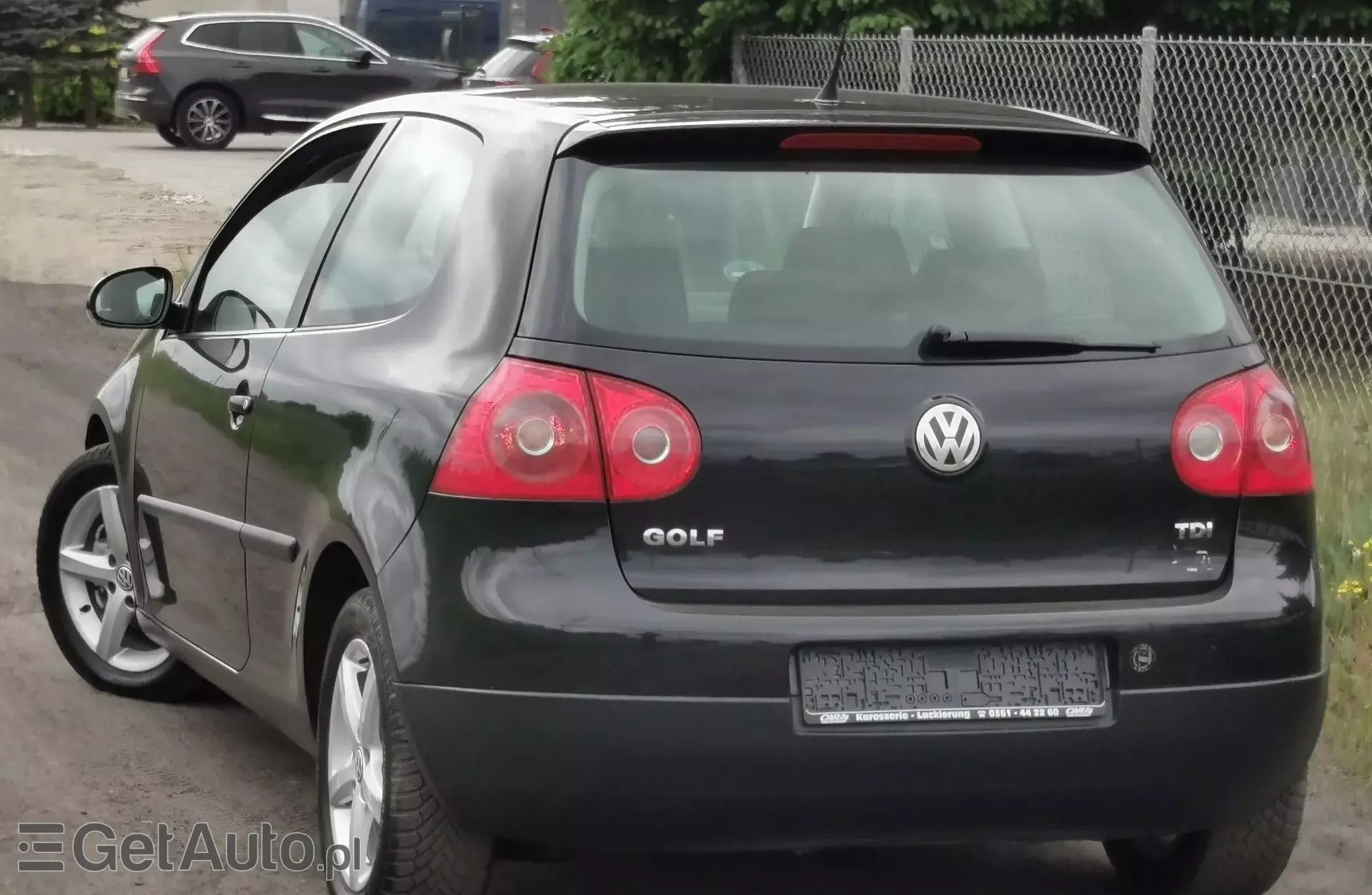 VOLKSWAGEN Golf 