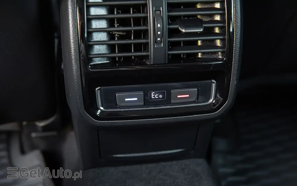 VOLKSWAGEN Passat Ver-1-4-tsi-plug--in-hybrid-gte-dsg