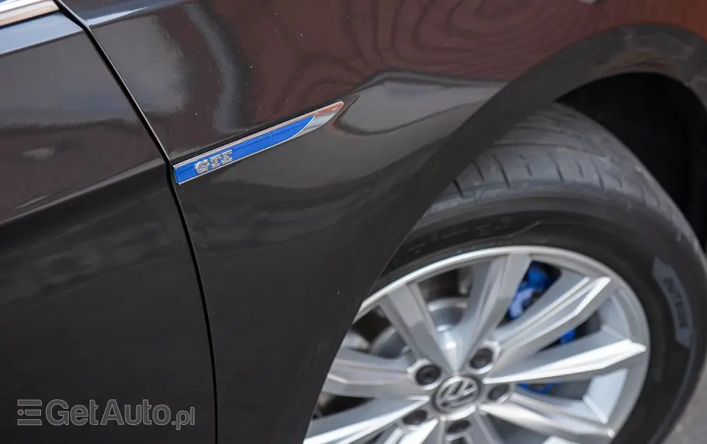 VOLKSWAGEN Passat Ver-1-4-tsi-plug--in-hybrid-gte-dsg