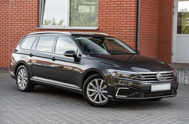 VOLKSWAGEN Passat Ver-1-4-tsi-plug--in-hybrid-gte-dsg