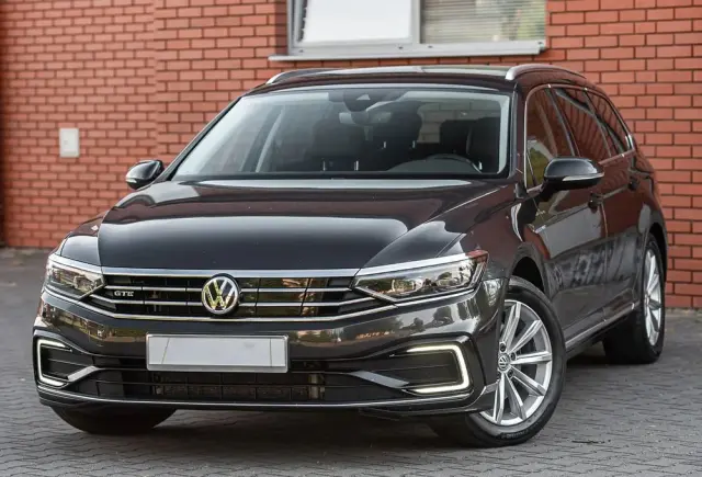 VOLKSWAGEN Passat Ver-1-4-tsi-plug--in-hybrid-gte-dsg