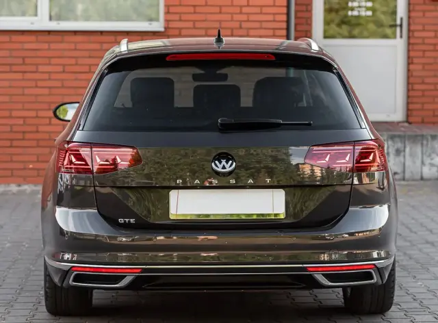 VOLKSWAGEN Passat Ver-1-4-tsi-plug--in-hybrid-gte-dsg