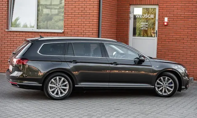 VOLKSWAGEN Passat Ver-1-4-tsi-plug--in-hybrid-gte-dsg