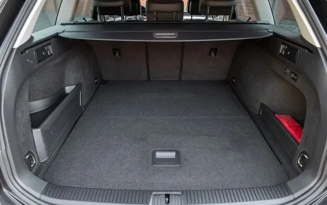 VOLKSWAGEN Passat Ver-1-4-tsi-plug--in-hybrid-gte-dsg