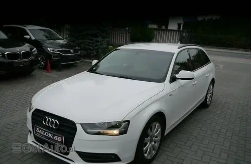 AUDI A4 