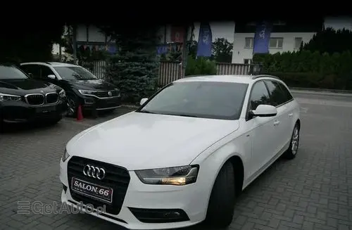 AUDI A4 