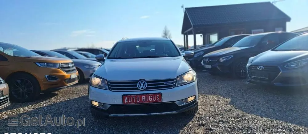 VOLKSWAGEN Passat Alltrack 