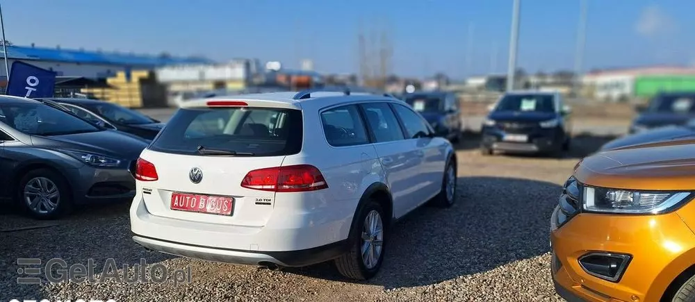 VOLKSWAGEN Passat Alltrack 