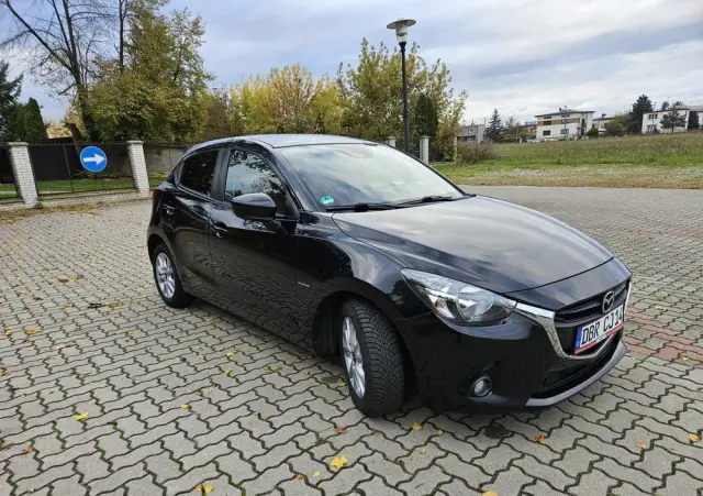 MAZDA 2 SKYACTIV-G 90 Red Edition