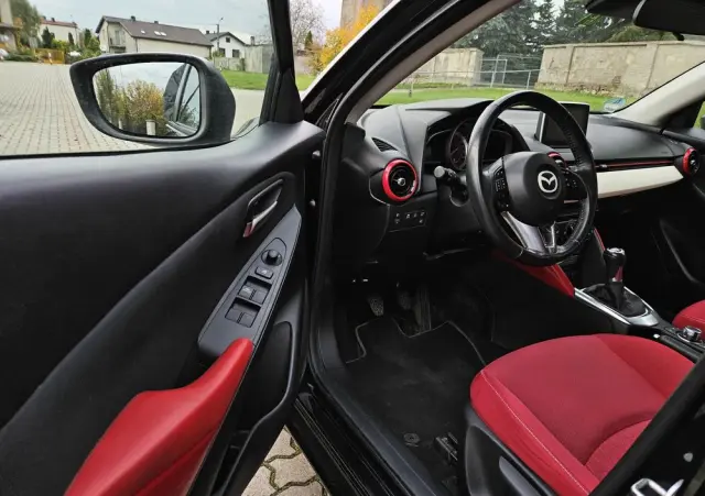 MAZDA 2 SKYACTIV-G 90 Red Edition