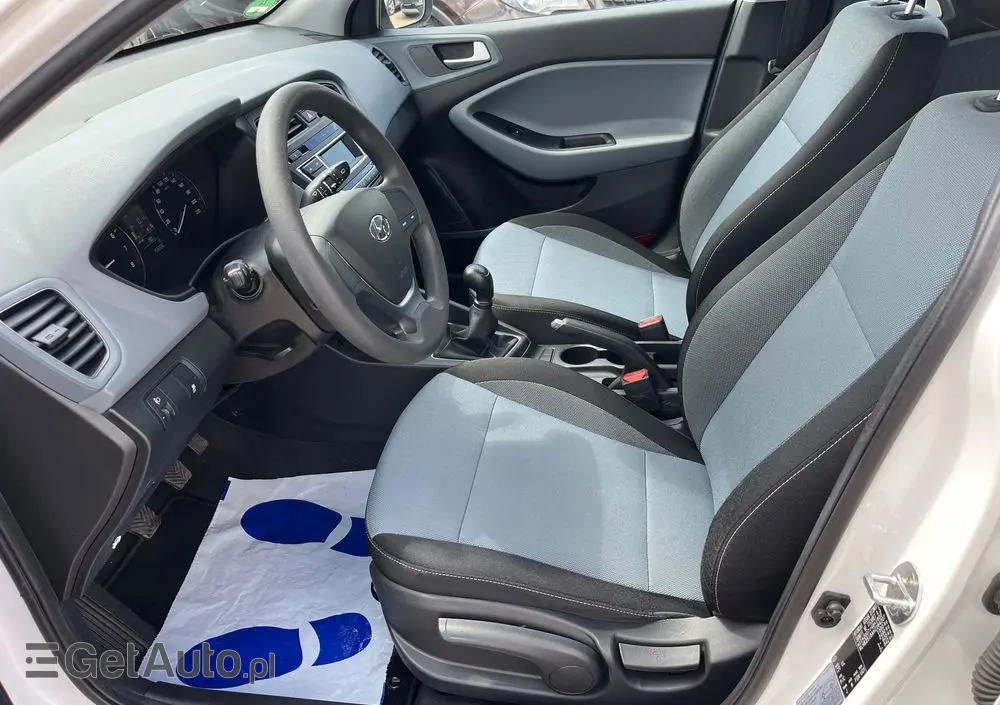HYUNDAI I20 1.2 Trend
