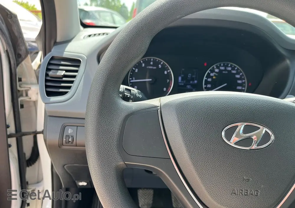 HYUNDAI I20 1.2 Trend