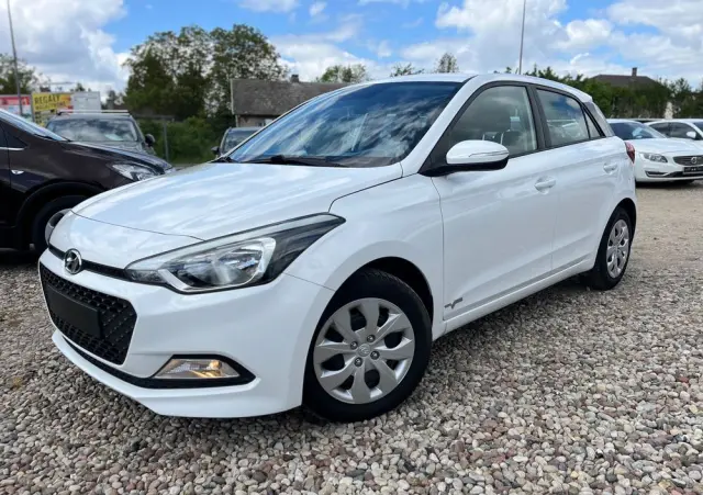 HYUNDAI I20 1.2 Trend
