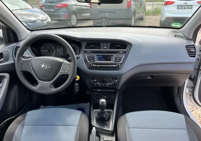 HYUNDAI I20 1.2 Trend
