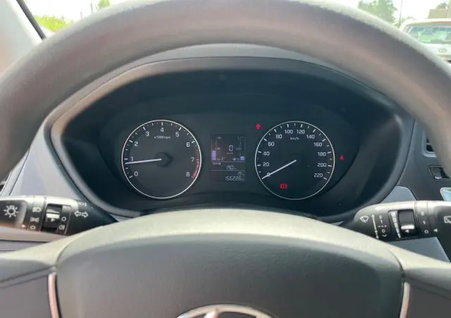 HYUNDAI I20 1.2 Trend