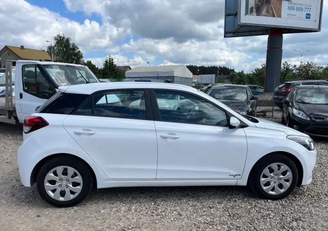 HYUNDAI I20 1.2 Trend
