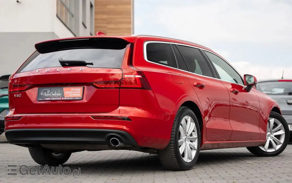 VOLVO V60 D3 Drive-E Momentum