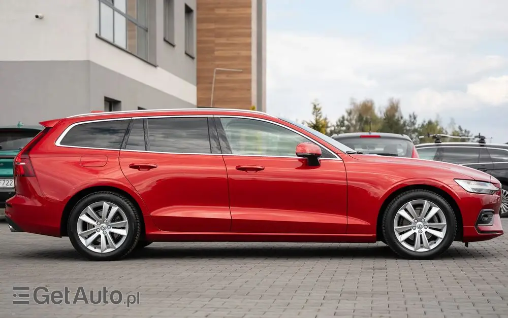 VOLVO V60 D3 Drive-E Momentum