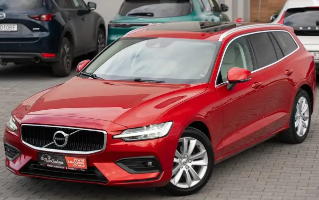 VOLVO V60 D3 Drive-E Momentum
