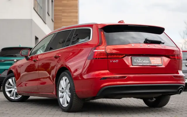 VOLVO V60 D3 Drive-E Momentum