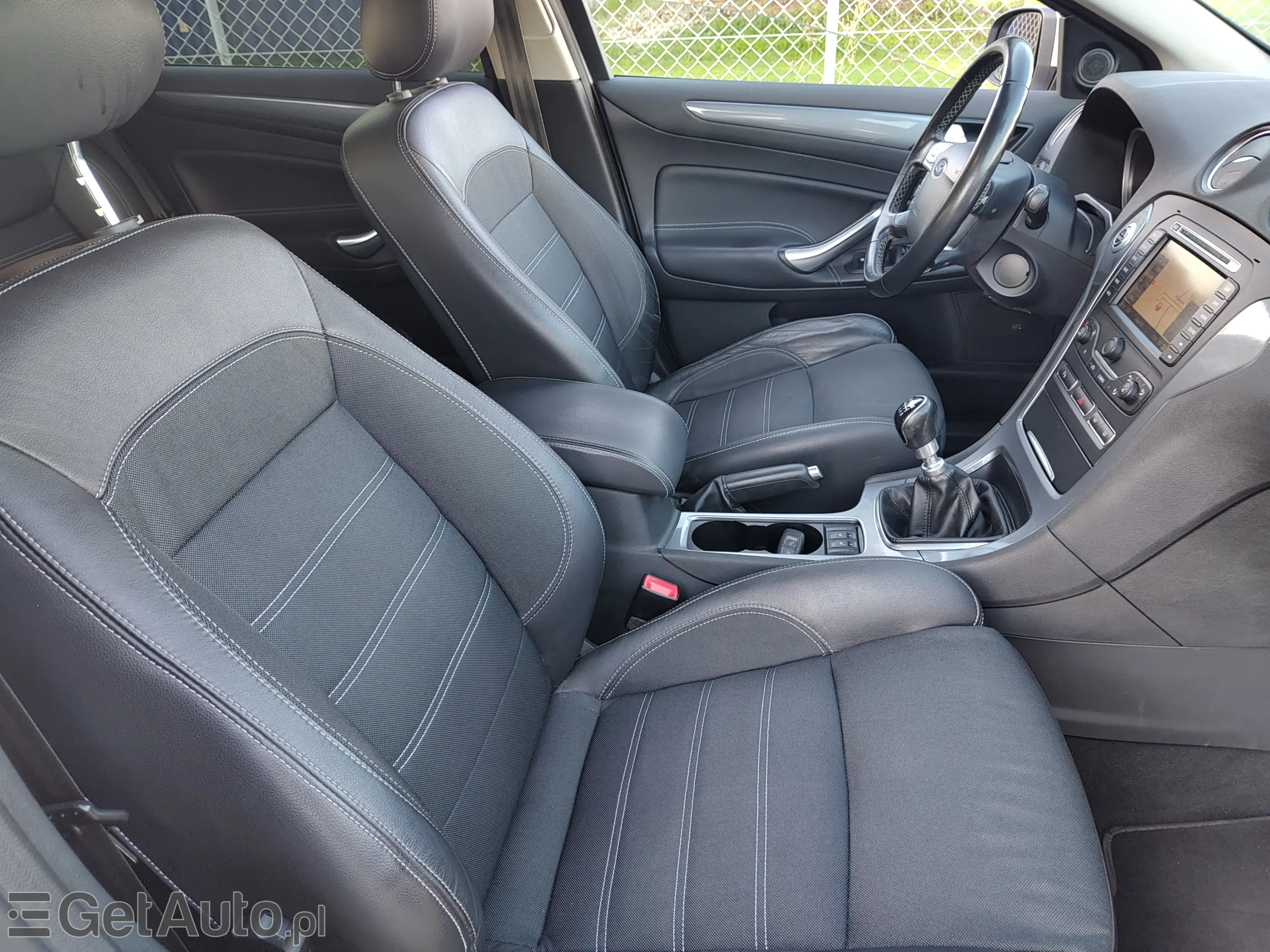 FORD Mondeo Titanium