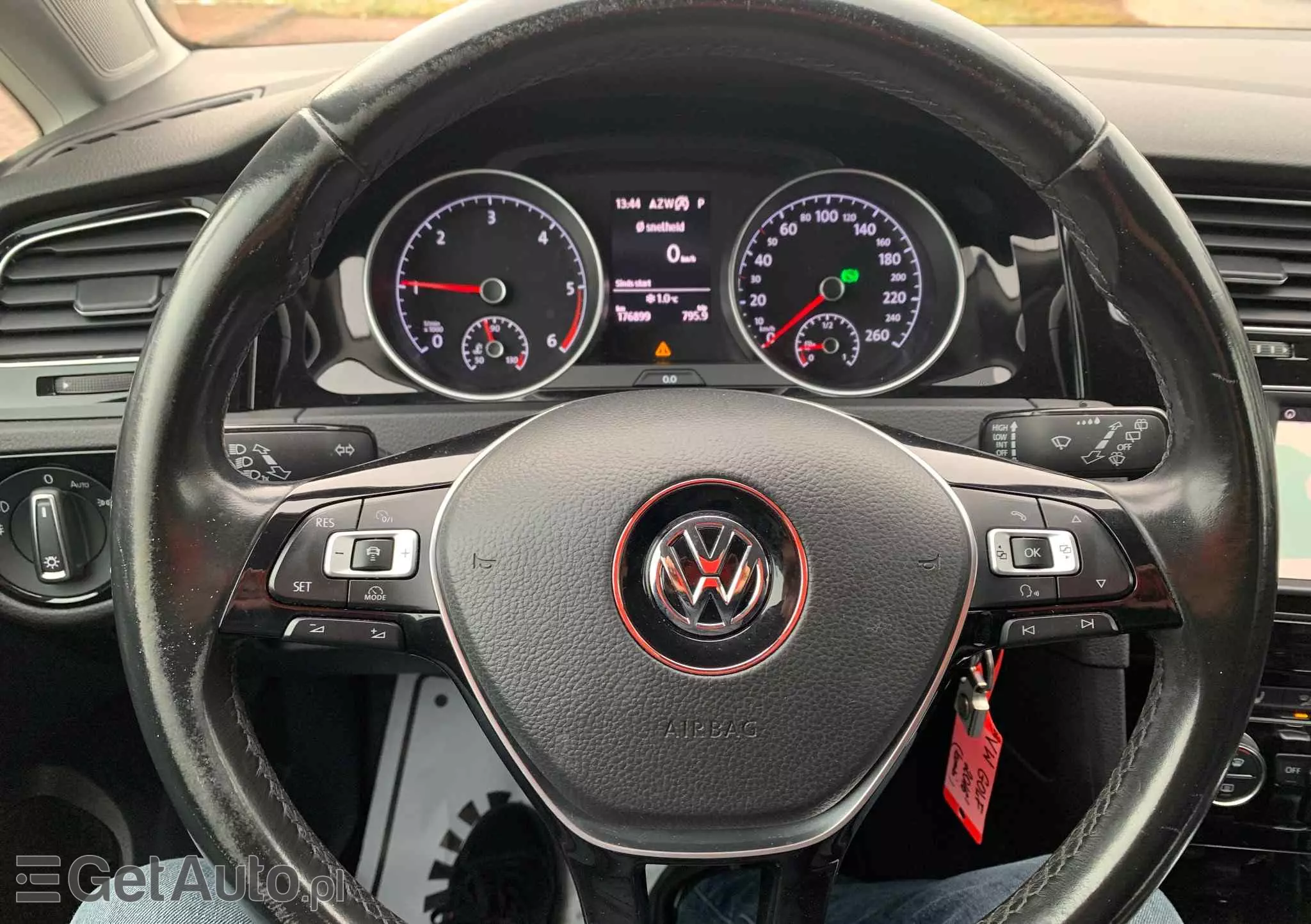 VOLKSWAGEN Golf 1.6 TDI BlueMotion Technology DSG Trendline