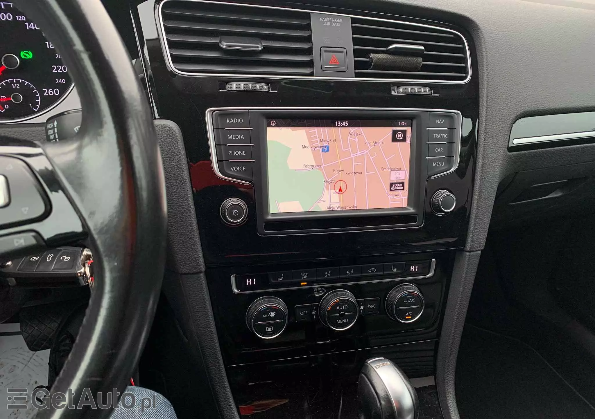 VOLKSWAGEN Golf 1.6 TDI BlueMotion Technology DSG Trendline