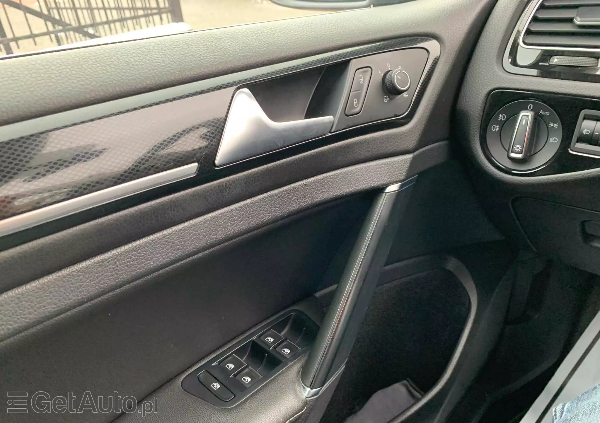 VOLKSWAGEN Golf 1.6 TDI BlueMotion Technology DSG Trendline